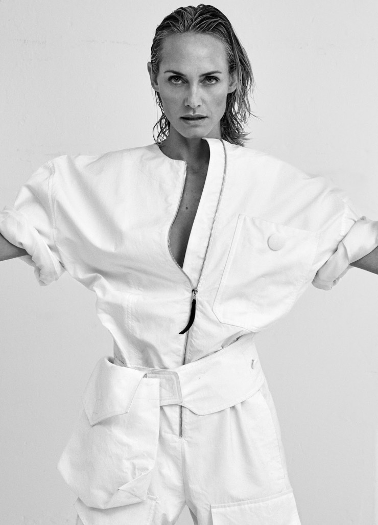 Amber Valletta