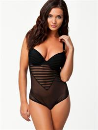 Amy Jackson in lingerie