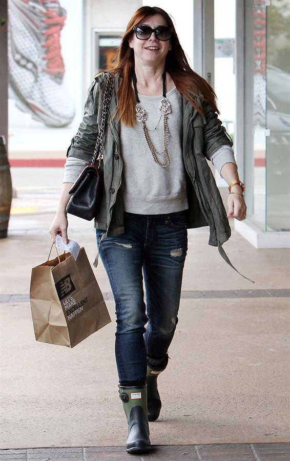 Alyson Hannigan Shopping in Brentwood (November 21, 2013) 