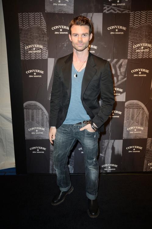 Daniel Gillies