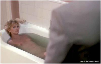 Goldie Hawn - breasts