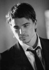 Josh Hartnett
