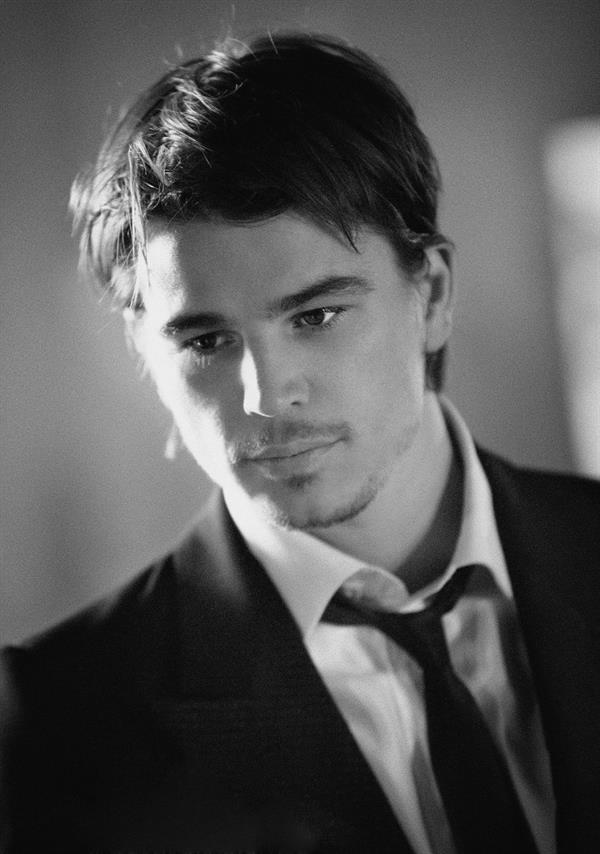 Josh Hartnett