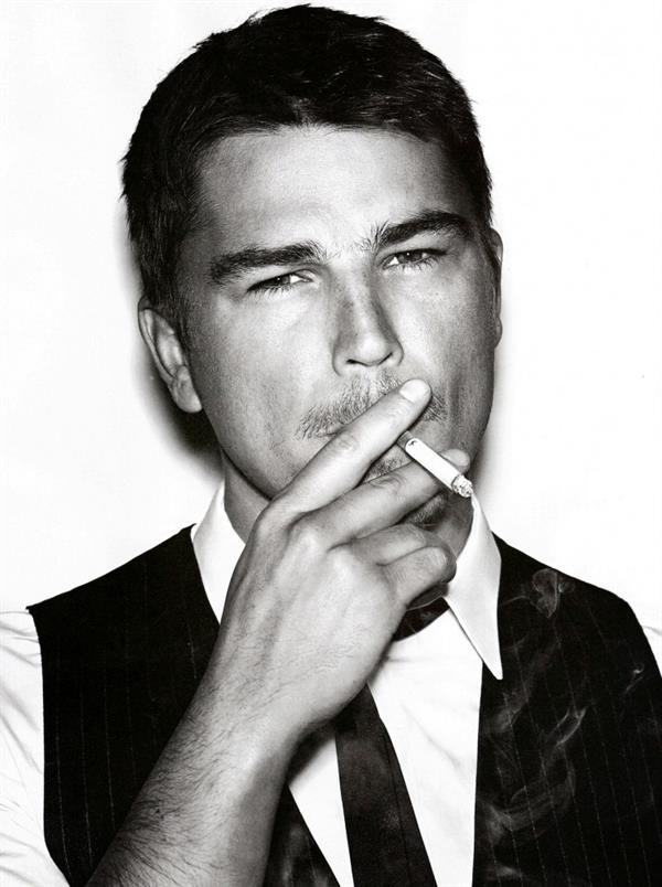 Josh Hartnett