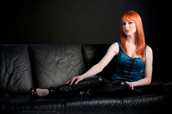 Lisa Foiles