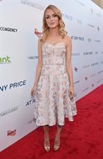 Heather Graham attending the  At Any Price  Los Angeles Premiere in Hollywood, April 16, 2013 