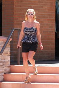 Britney Spears shopping in Westlake Village August 13, 2014