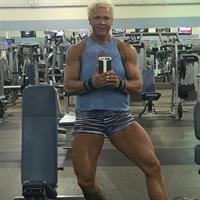 Jayne Stark taking a selfie