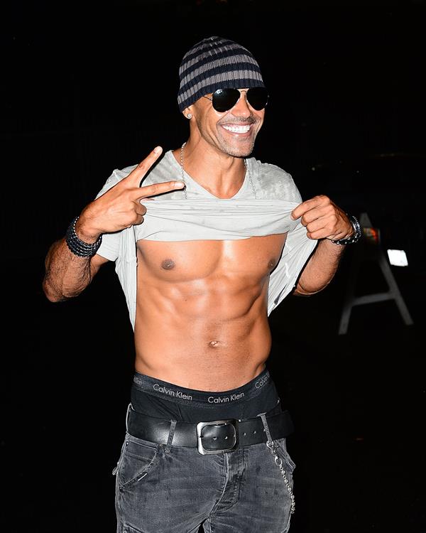 Shemar Moore shows off his six pack at The Beyonce Concert August 2, 2014