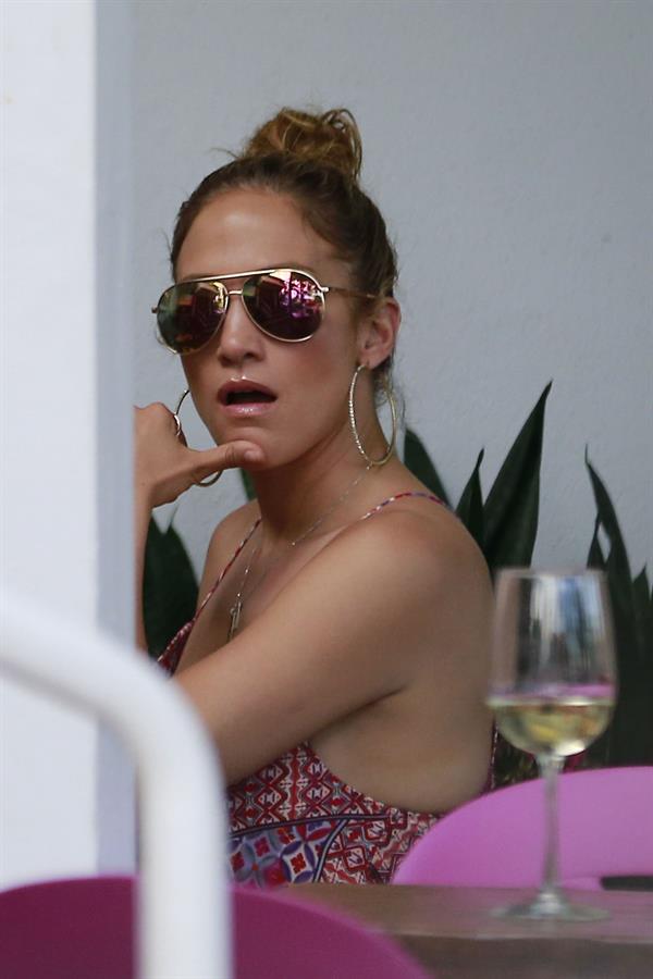 Jennifer Lopez and Leah Remini shopping at Fred Segal in Los Angeles on July 30, 2014