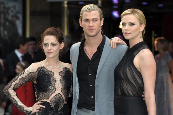 Charlize Theron and Kristen Stewart at the  Snow White And The Huntsman  World Premiere, May 14, 2012