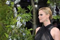 Charlize Theron and Kristen Stewart at the  Snow White And The Huntsman  World Premiere, May 14, 2012