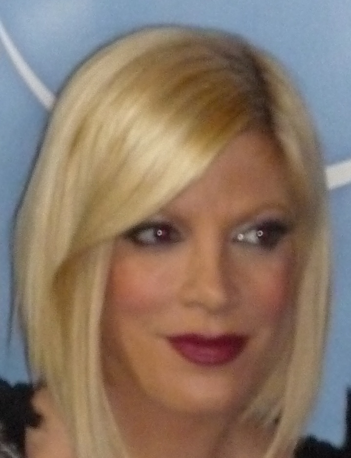 Tori Spelling