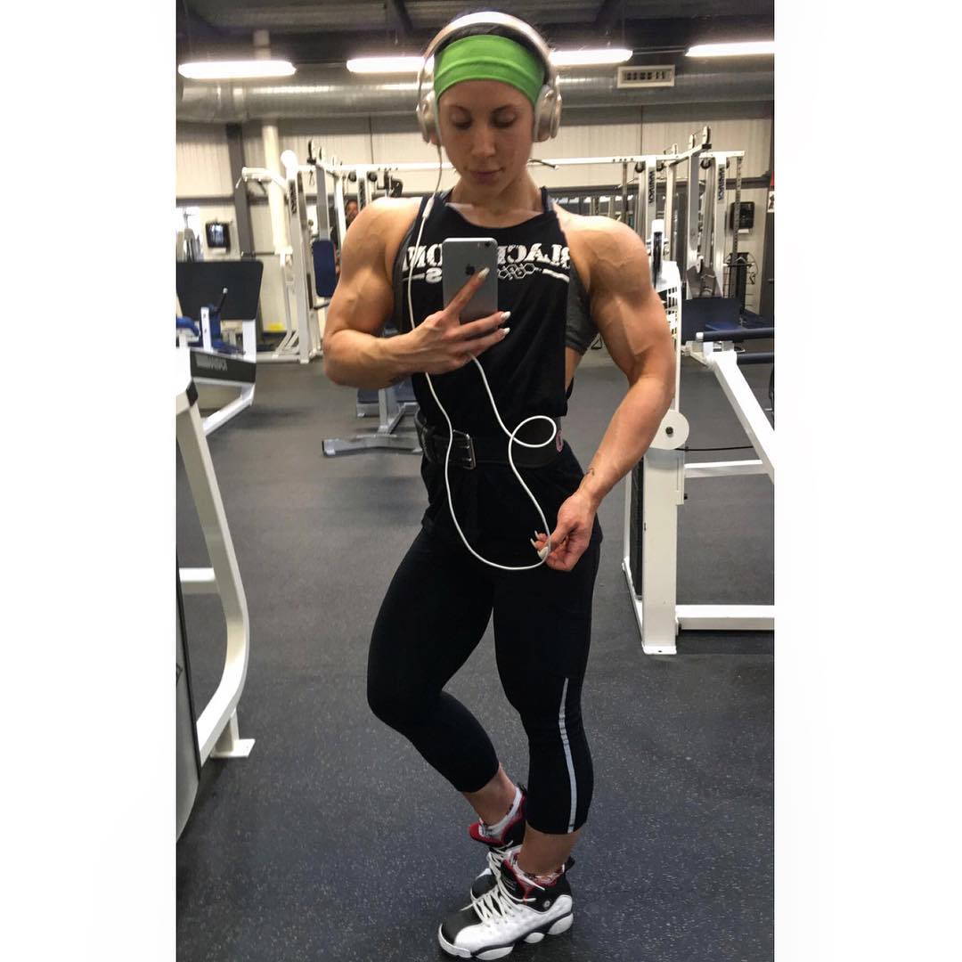 Chloe Sannito taking a selfie