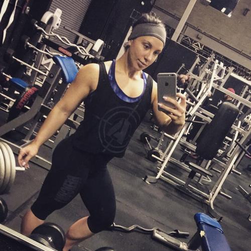 Chloe Sannito taking a selfie