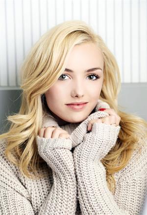 Peyton List – Portrait Session 2013  