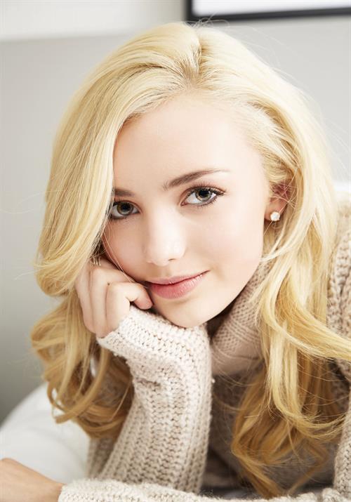 Peyton List – Portrait Session 2013  