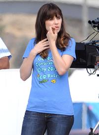 Zooey Deschanel – “New Girl” set in Malibu 10/7/13  