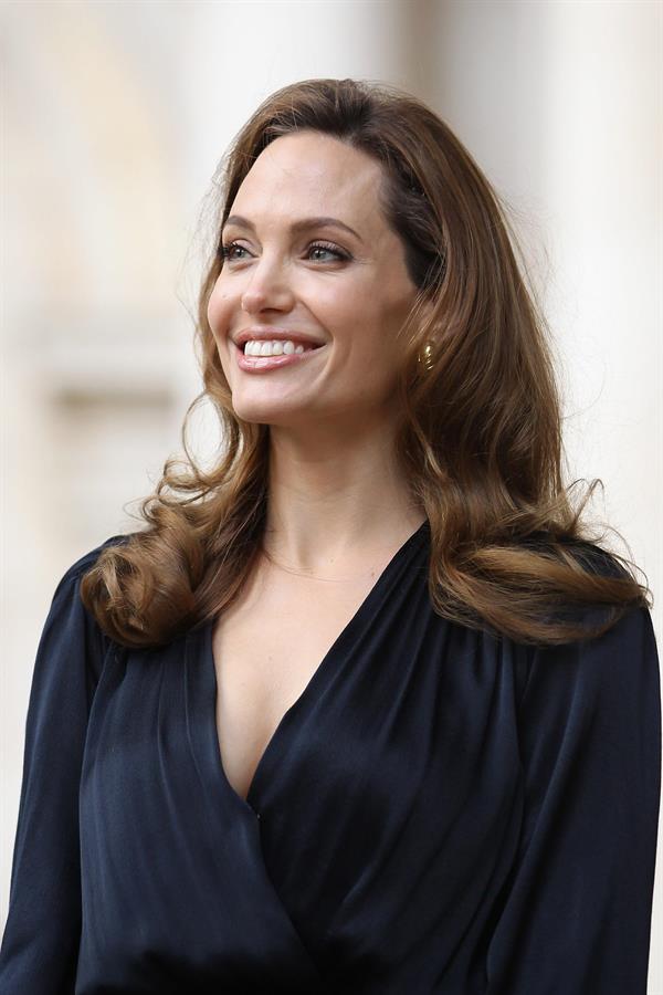 Angelina Jolie - Visits Foreign Commonwealth Office in London (May 29, 2012)