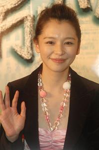 Vivian Hsu