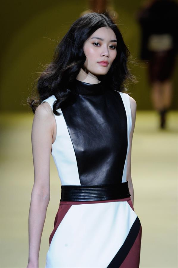 Ming Xi