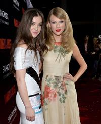 Taylor Swift Pictures Taylor Swift -  Romeo & Juliet  LA Premiere 9/24/13