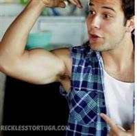 Skylar Astin
