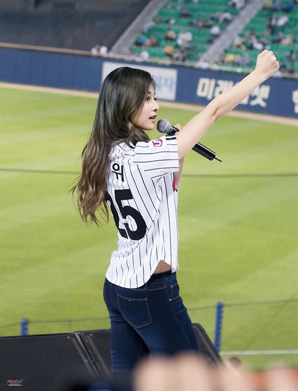 Chou Tzu-yu