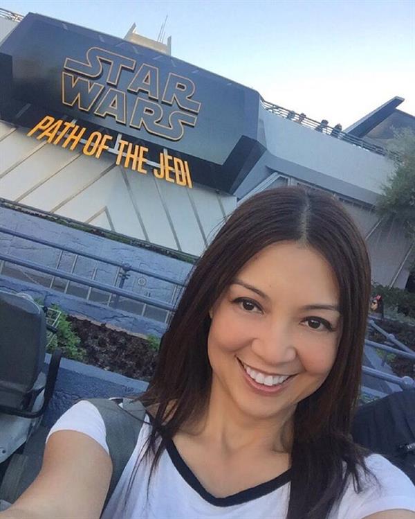 Ming-Na Wen