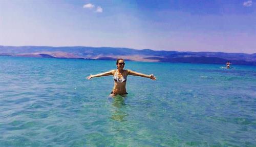 Sarah Hendrickson in a bikini