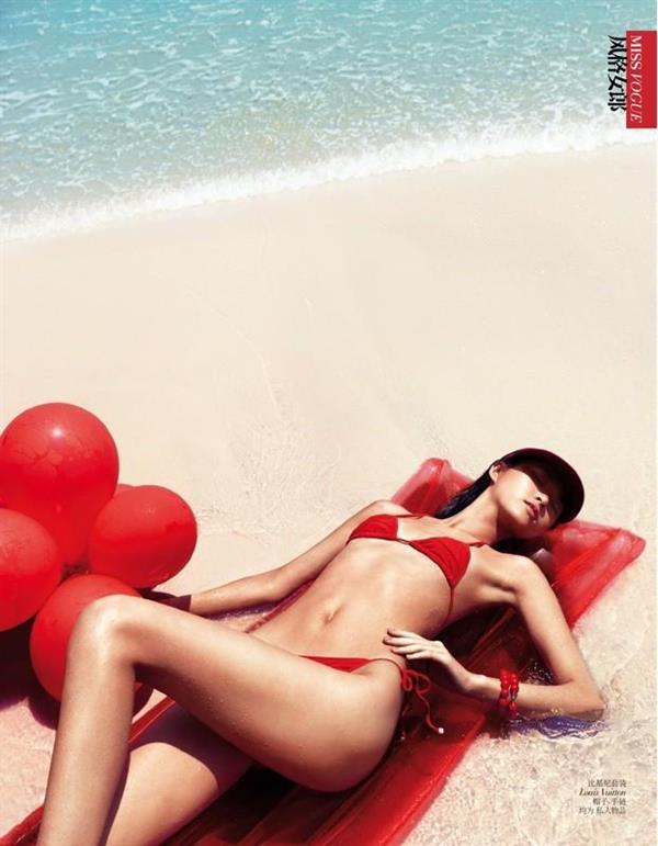 Tian Yi in a bikini