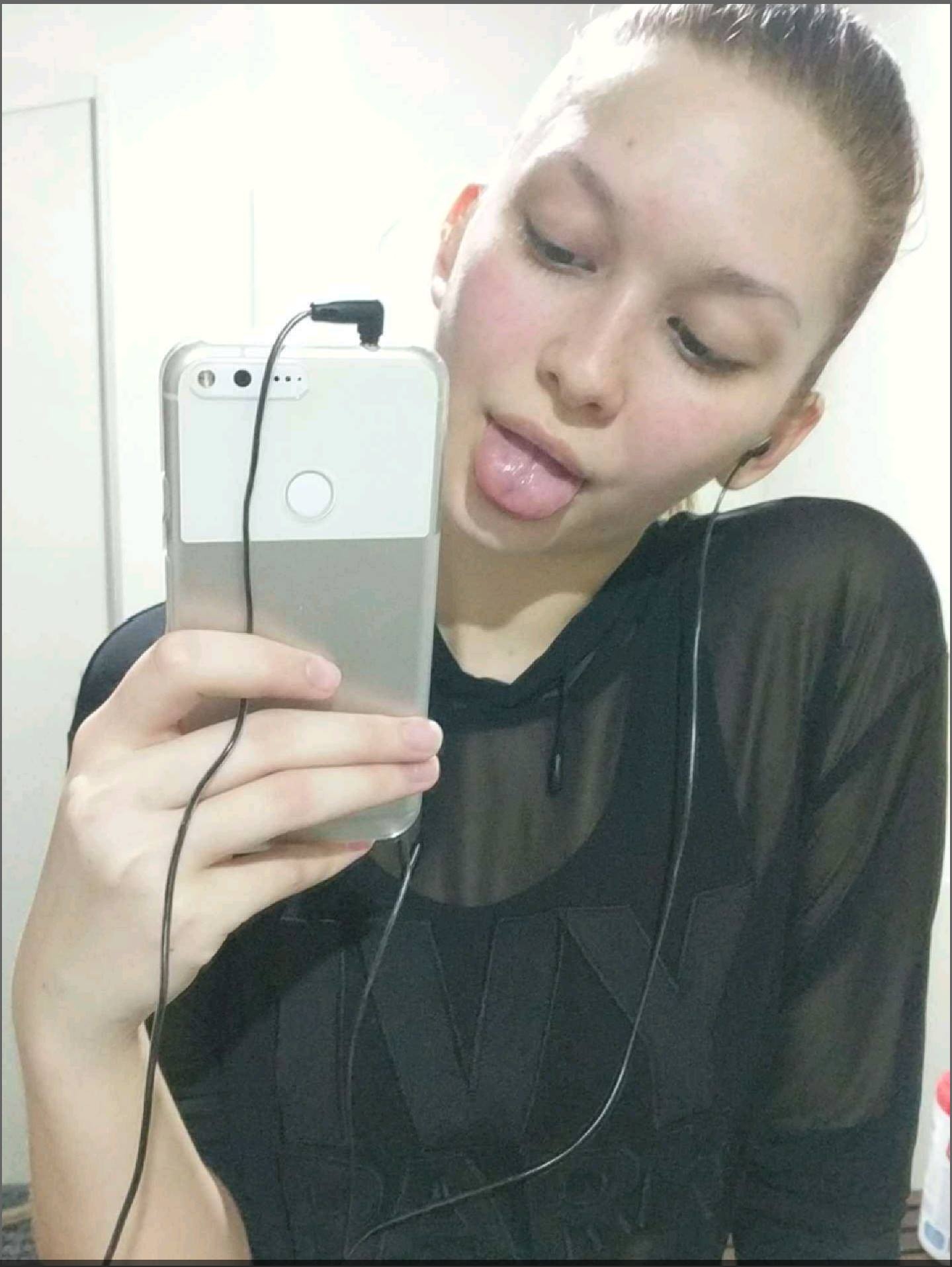 Jean Champion taking a selfie