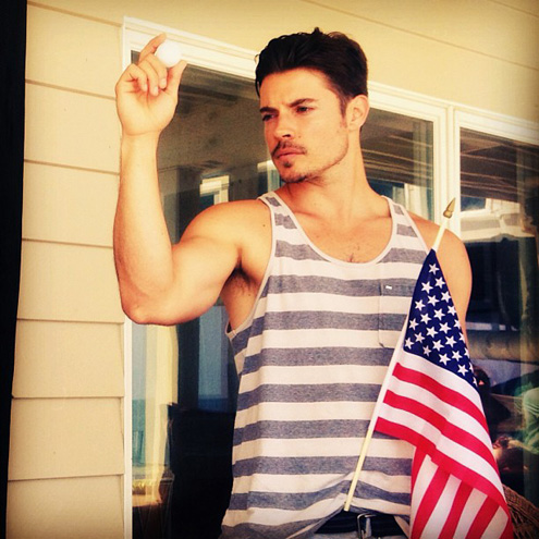 Josh Henderson