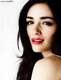Crystal Reed