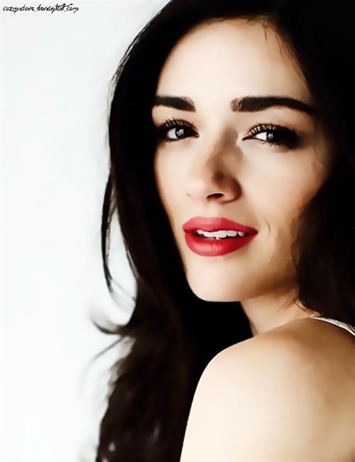 Crystal Reed