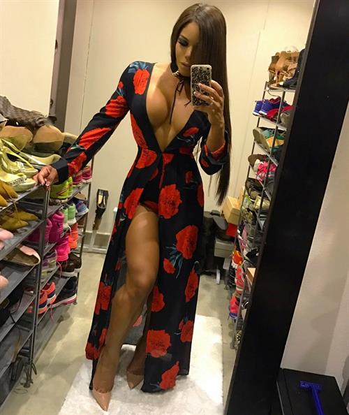 Yarishna Ayala Otero taking a selfie