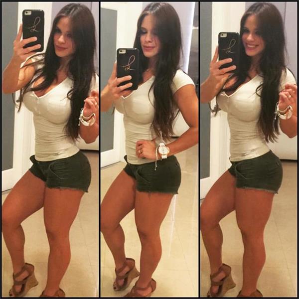 Michelle Lewin taking a selfie