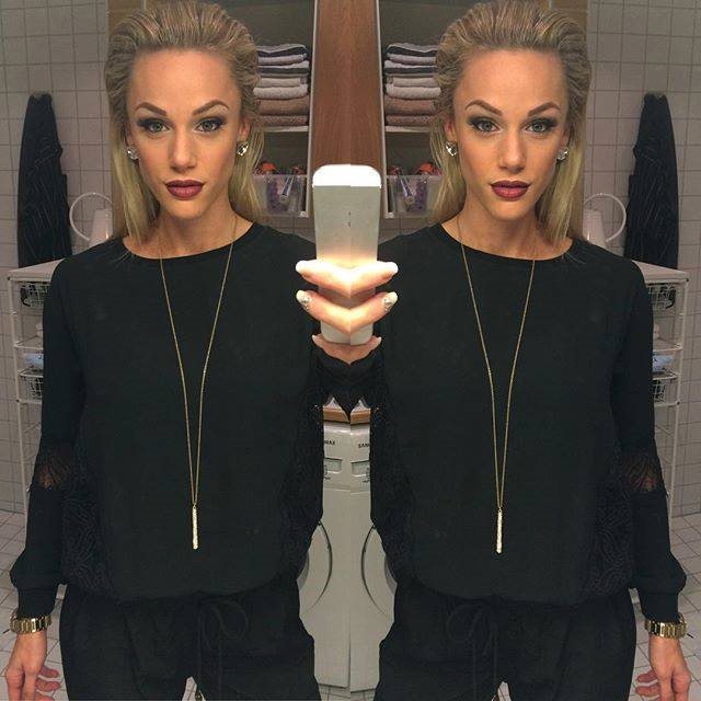 Tawna Eubanks McCoy taking a selfie