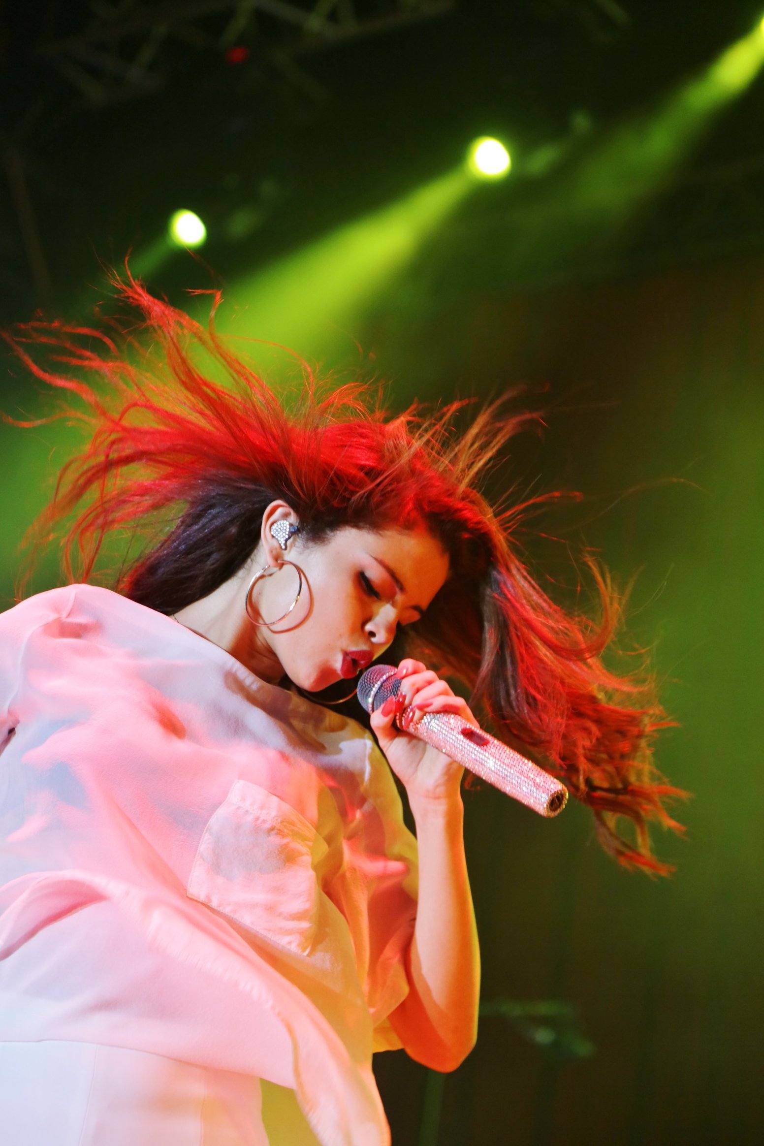 Selena Gomez –  Stars Dance  Milan performance 9/16/13  