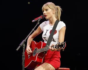 Taylor Swift  Red  Tour - Concert at the Staples Center in Los Angeles - August 19, 2013 