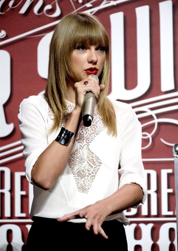 Taylor Swift 'Red' Tour Press Event in LA 8/20/13  