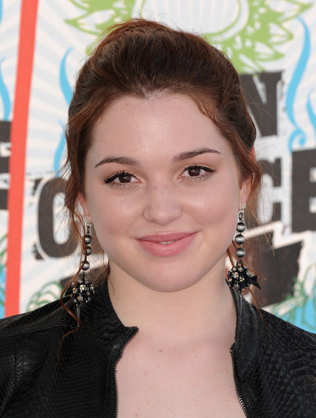 Jennifer Stone