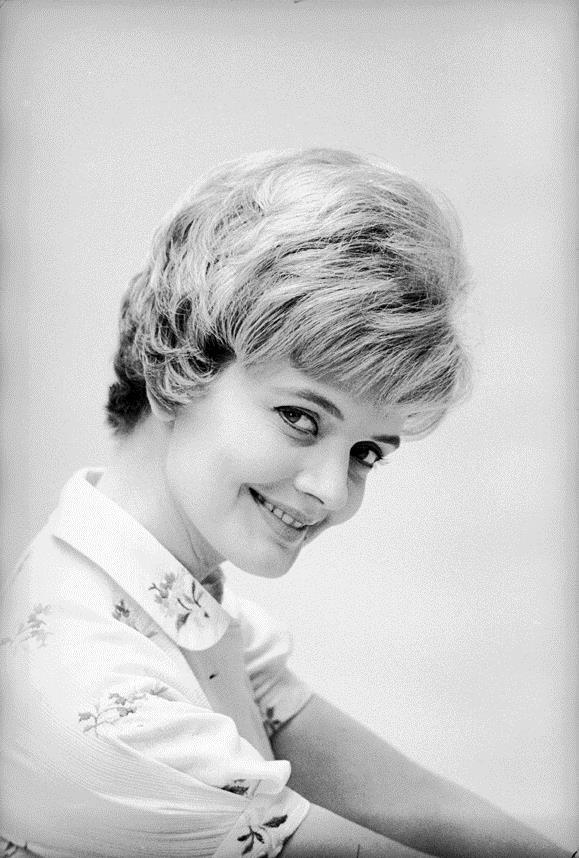 Florence Henderson