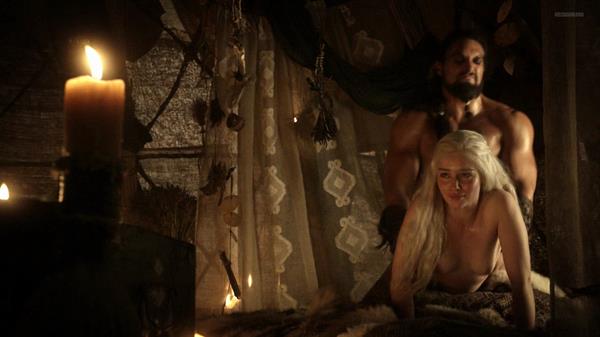 Emilia Clarke sex scene