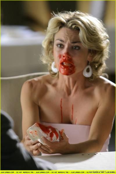 Kelly Carlson
