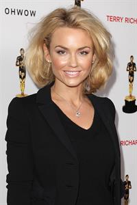 Kelly Carlson