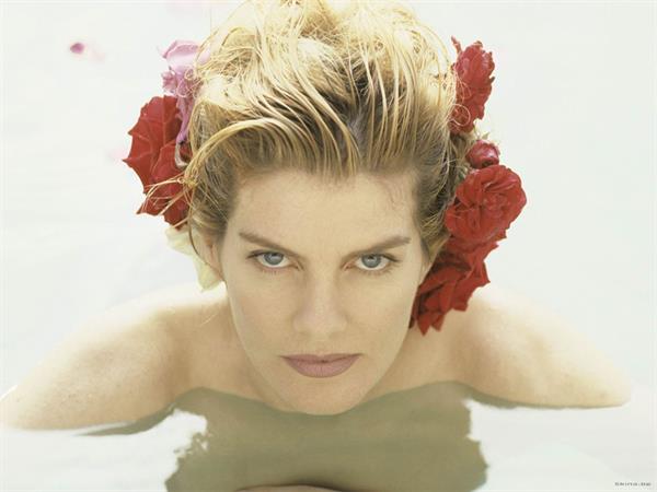 Rene Russo