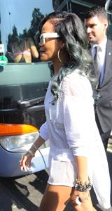 Rihanna - Arrives at her concert in the LG Arena Birmingham in Birmingham (16.07.2013) 