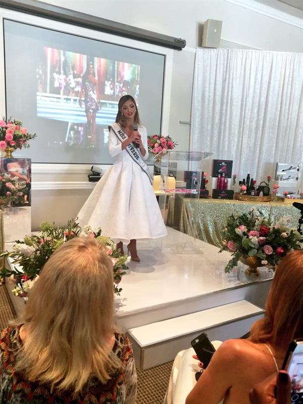 Demi-Leigh Nel-Peters