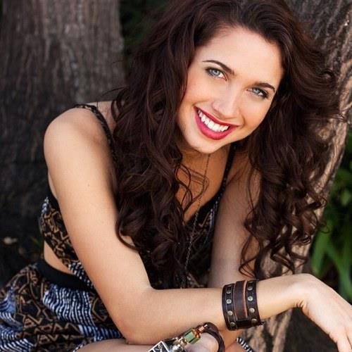 Maiara Walsh